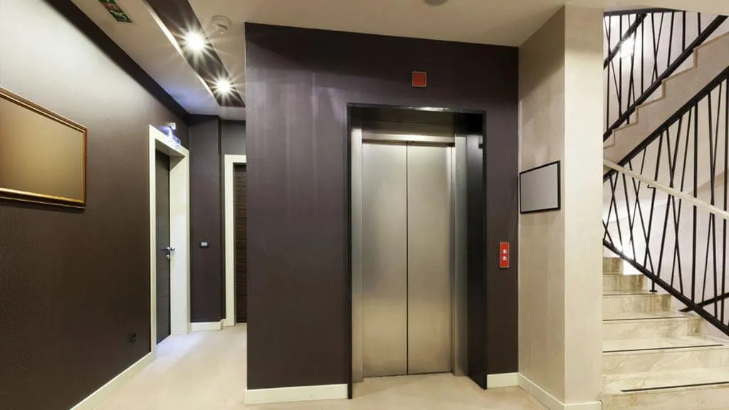 ما هي أفضل شركة مصاعد في الرياض لعام 2026؟